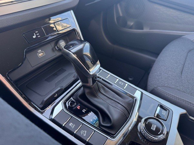 Korando 1.5 Benzín 120kW/163k | Style+ latté